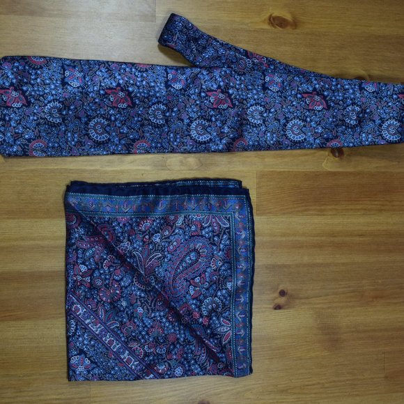 $450 BRIONI Rare Handmade Satin paisley Navy Blue Silk Tie / Pocket Square Set - Picture 11 of 16